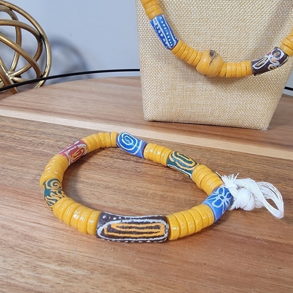 Ghanaian Krobo Bead Necklace and Bracelet Set Colorful African Beads - Picture 11 of 17